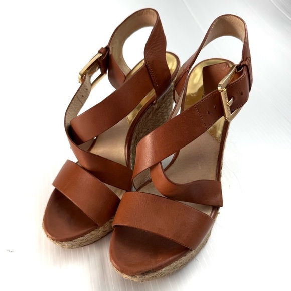 MICHAEL Michael Kors Giovanna Tan Wedge platform Sandals - Picture 1 of 10